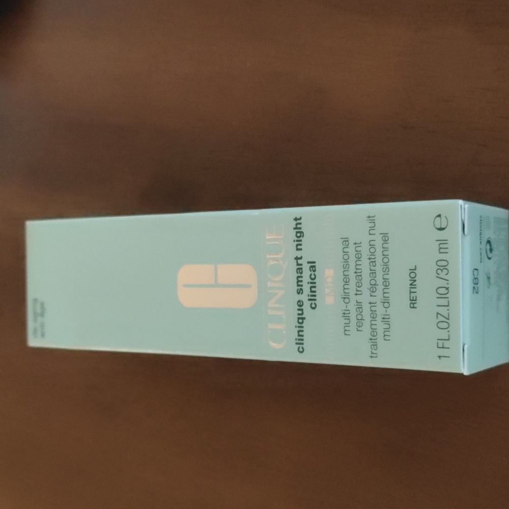 New! Clinique Smart Night Clinical Multi-dimensional repair treatment serum 30ml
